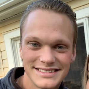 Meet your Posher, Nicholas